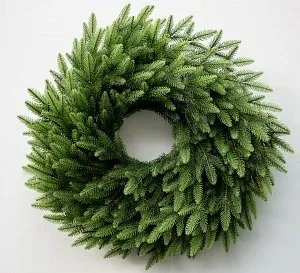 Венок Изумрудная 45 см