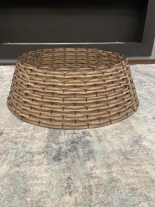 Корзинка (юбка) из ротанга 